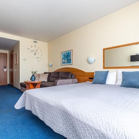 Alkos Namu Apartamentai Паланга Екстер'єр фото