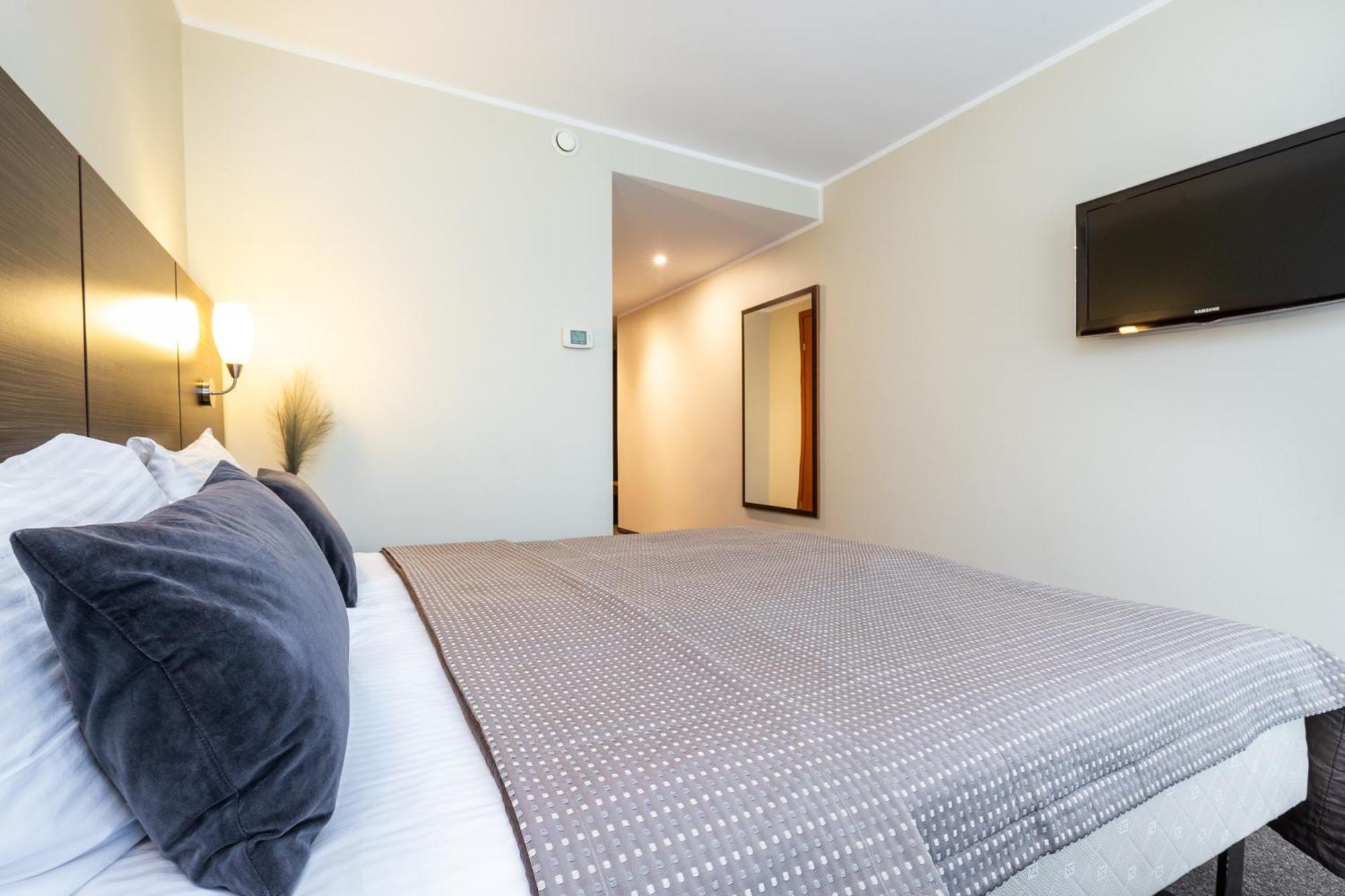 Alkos Namu Apartamentai Паланга Екстер'єр фото