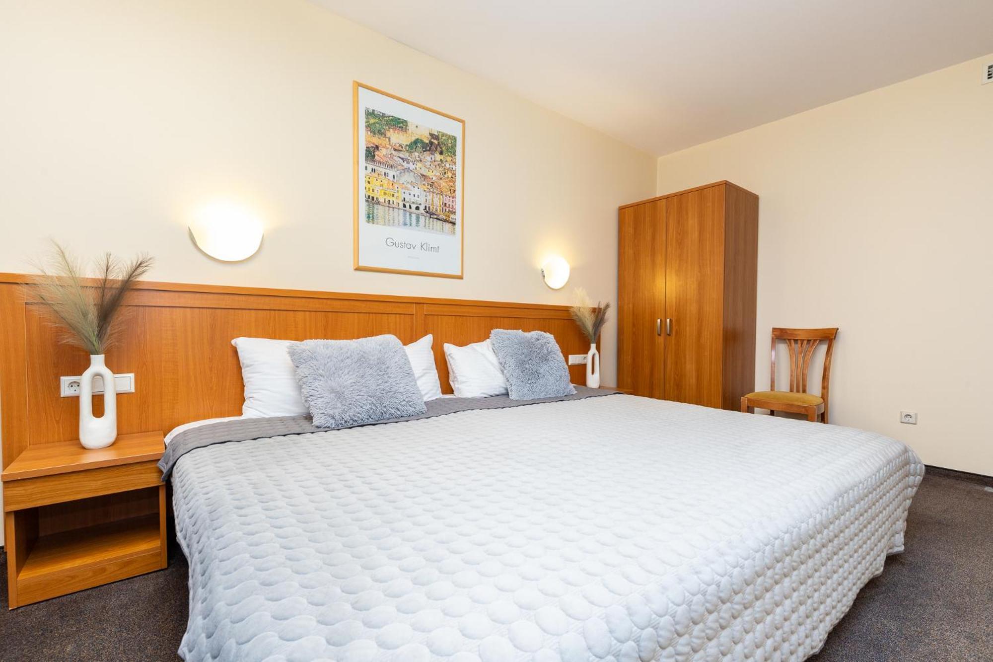 Alkos Namu Apartamentai Паланга Екстер'єр фото