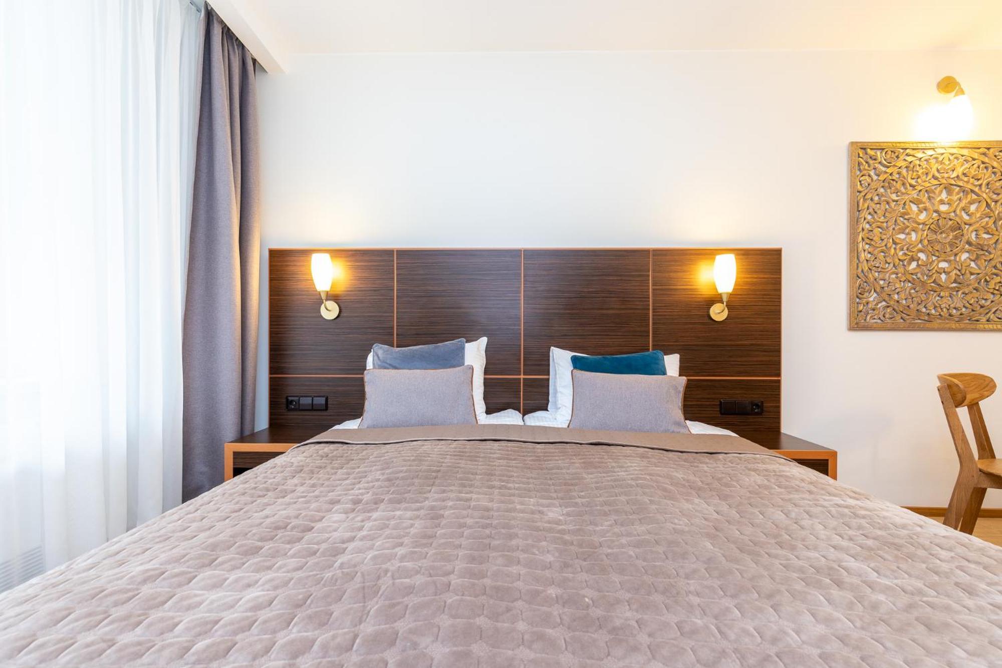 Alkos Namu Apartamentai Паланга Екстер'єр фото